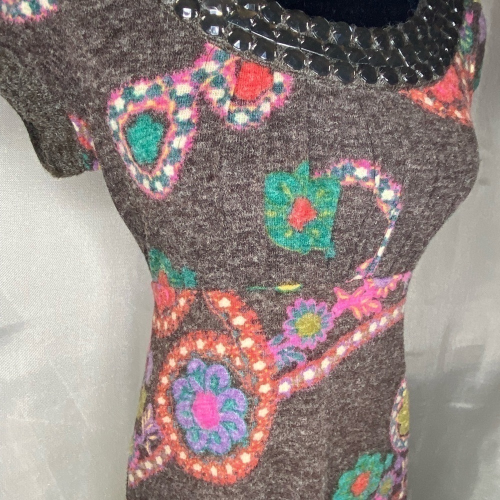 Yahada mini tie back dress - Picture 2 of 9